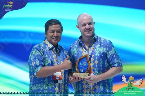 Race photo from Telin Batic 2024 Photo Search