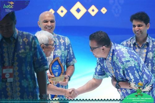 Race photo from Telin Batic 2024 Photo Search