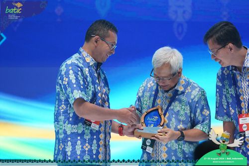 Race photo from Telin Batic 2024 Photo Search