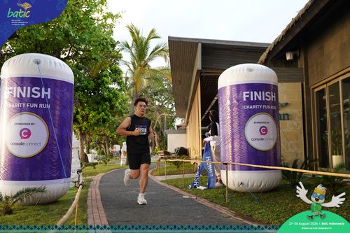 Race photo from Telin Batic 2024 Photo Search