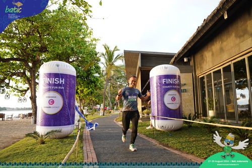 Race photo from Telin Batic 2024 Photo Search