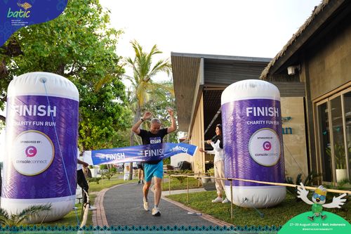 Race photo from Telin Batic 2024 Photo Search