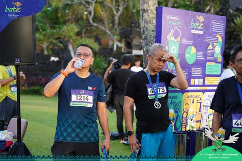 Race photo from Telin Batic 2024 Photo Search
