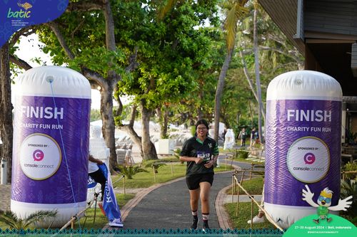 Race photo from Telin Batic 2024 Photo Search