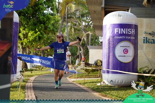 Race photo from Telin Batic 2024 Photo Search
