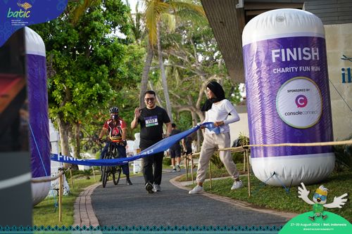 Race photo from Telin Batic 2024 Photo Search