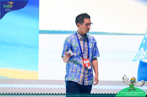 Race photo from Telin Batic 2024 Photo Search