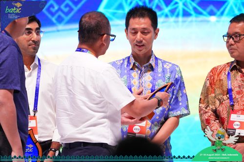 Race photo from Telin Batic 2024 Photo Search
