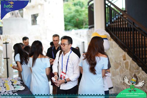 Race photo from Telin Batic 2024 Photo Search