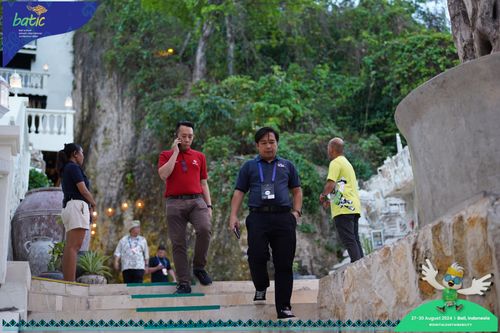 Race photo from Telin Batic 2024 Photo Search