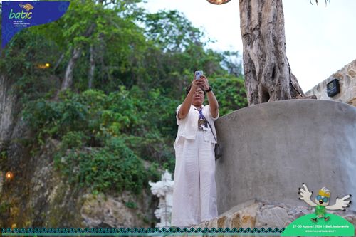 Race photo from Telin Batic 2024 Photo Search