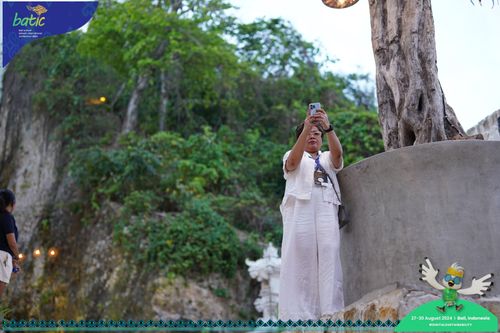 Race photo from Telin Batic 2024 Photo Search