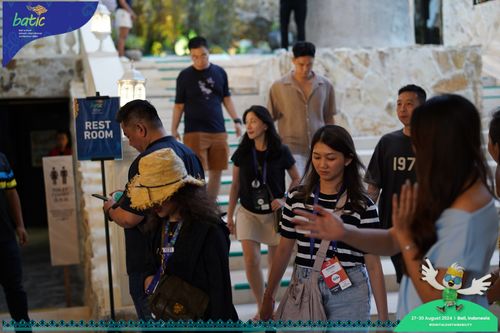 Race photo from Telin Batic 2024 Photo Search