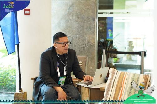 Race photo from Telin Batic 2024 Photo Search