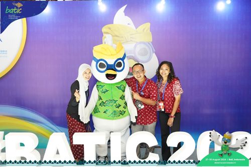 Race photo from Telin Batic 2024 Photo Search