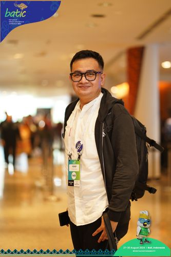 Race photo from Telin Batic 2024 Photo Search
