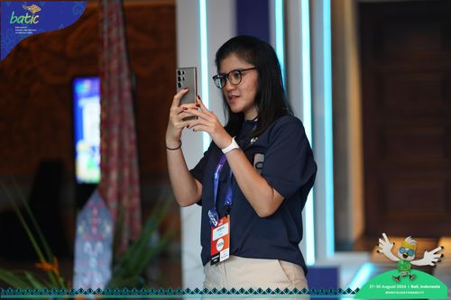 Race photo from Telin Batic 2024 Photo Search
