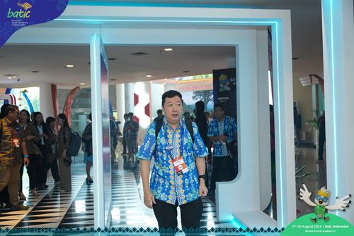 Race photo from Telin Batic 2024 Photo Search