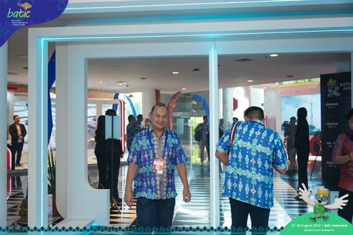 Race photo from Telin Batic 2024 Photo Search
