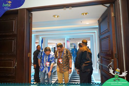 Race photo from Telin Batic 2024 Photo Search