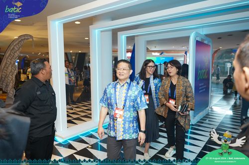 Race photo from Telin Batic 2024 Photo Search