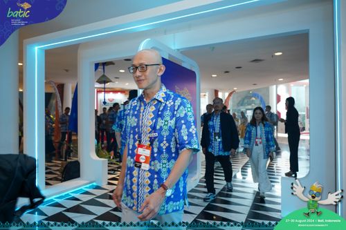 Race photo from Telin Batic 2024 Photo Search