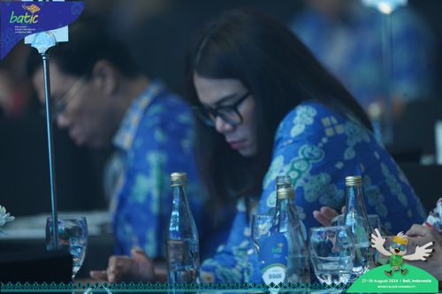 Race photo from Telin Batic 2024 Photo Search