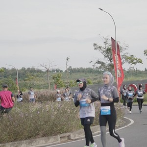 Race photo from KEDIRI HALF MARATHON 2026