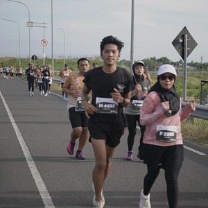 Race photo from KEDIRI HALF MARATHON 2026