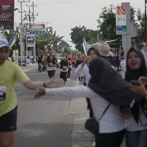 Race photo from KEDIRI HALF MARATHON 2026