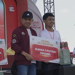 Race photo from KEDIRI HALF MARATHON 2026