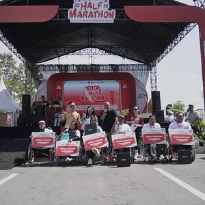 Race photo from KEDIRI HALF MARATHON 2026