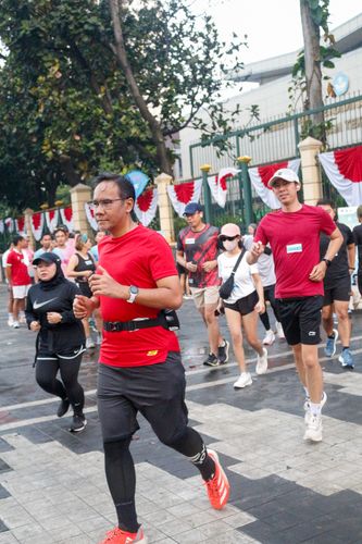 Race photo from Nu Skin RUN 10K Vibes 2024