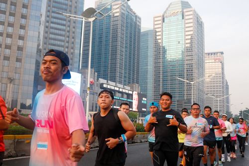 Race photo from Nu Skin RUN 10K Vibes 2024