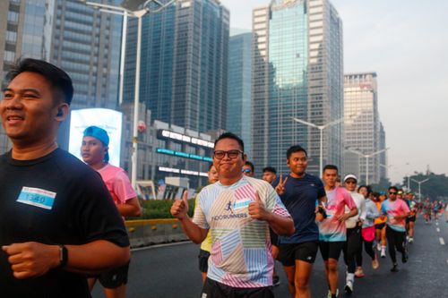 Race photo from Nu Skin RUN 10K Vibes 2024