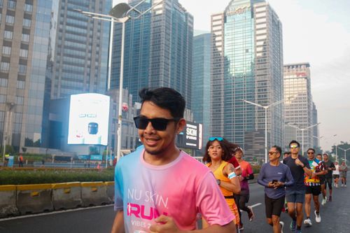 Race photo from Nu Skin RUN 10K Vibes 2024