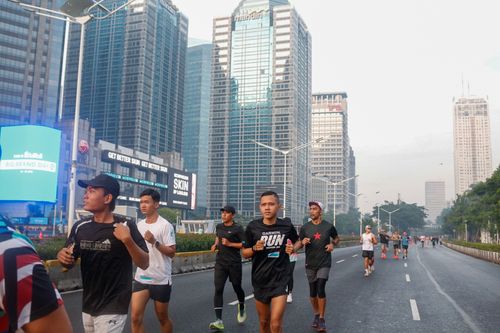 Race photo from Nu Skin RUN 10K Vibes 2024