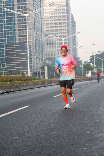 Race photo from Nu Skin RUN 10K Vibes 2024