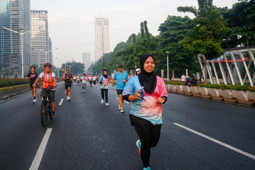 Race photo from Nu Skin RUN 10K Vibes 2024