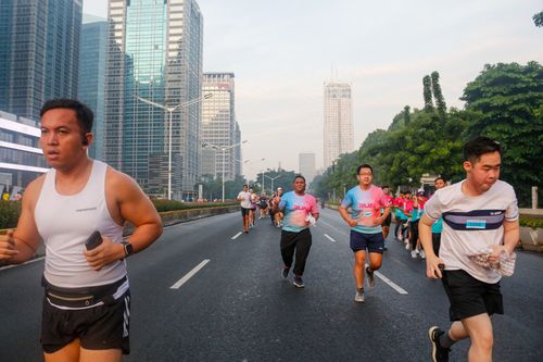 Race photo from Nu Skin RUN 10K Vibes 2024