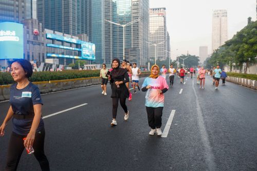 Race photo from Nu Skin RUN 10K Vibes 2024