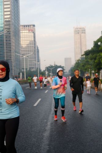 Race photo from Nu Skin RUN 10K Vibes 2024