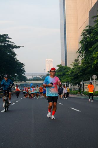 Race photo from Nu Skin RUN 10K Vibes 2024