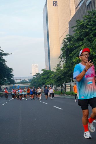 Race photo from Nu Skin RUN 10K Vibes 2024