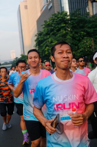 Race photo from Nu Skin RUN 10K Vibes 2024