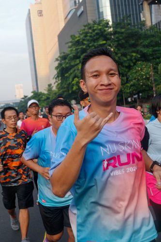 Race photo from Nu Skin RUN 10K Vibes 2024