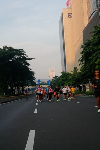 Race photo from Nu Skin RUN 10K Vibes 2024