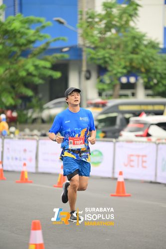 Race photo from SURABAYA ISOPLUS MARATHON 2025