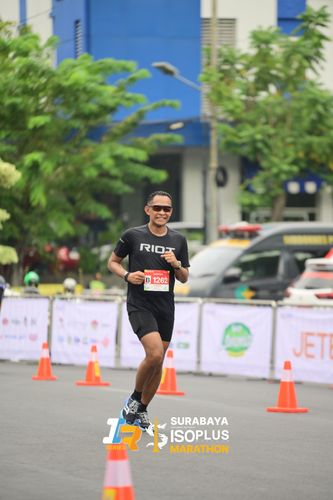 Race photo from SURABAYA ISOPLUS MARATHON 2025
