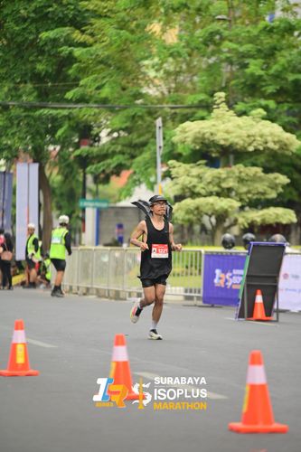 Race photo from SURABAYA ISOPLUS MARATHON 2025